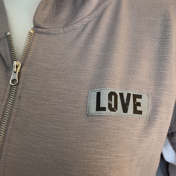 Honey & Sparkle Hooded Gray Crop Top Girls SZ S - Picture 2 of 8